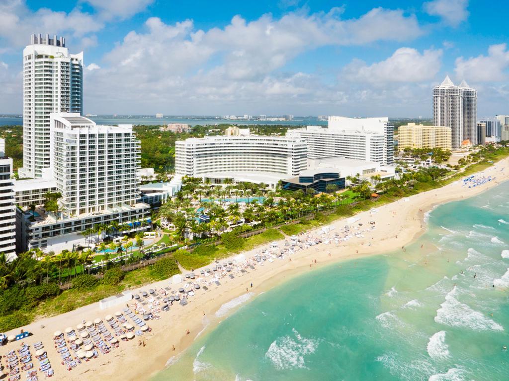 Fontainebleau Miami Beach Esterno foto South Beach